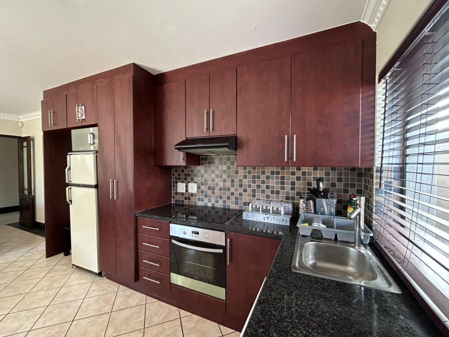 3 Bedroom Property for Sale in Jeffreys Bay Central Eastern Cape